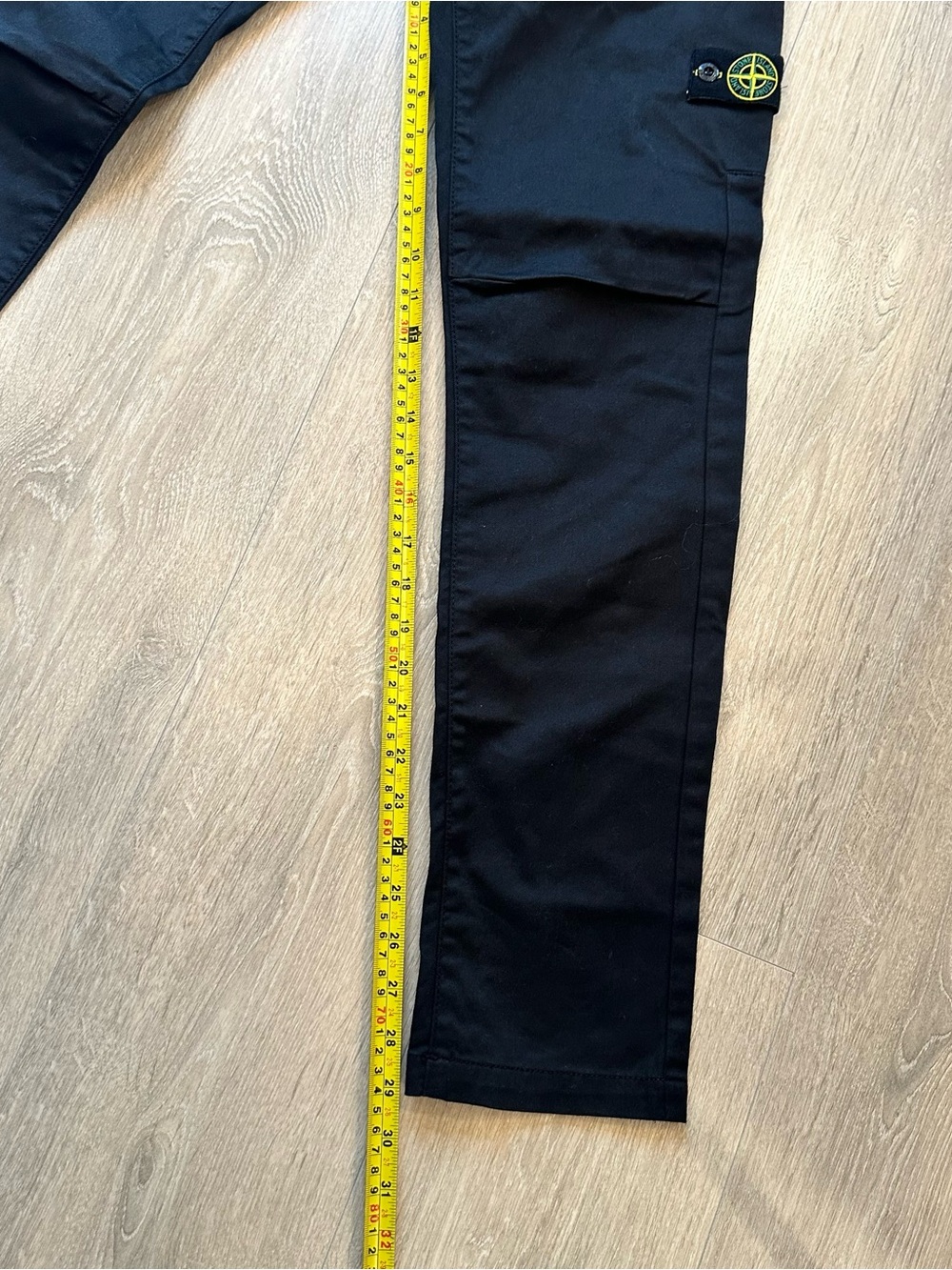 Authentic Stone Island Black Cargo Pants - Men's Size 29x29 (Junior 14) - Picture 6 of 9